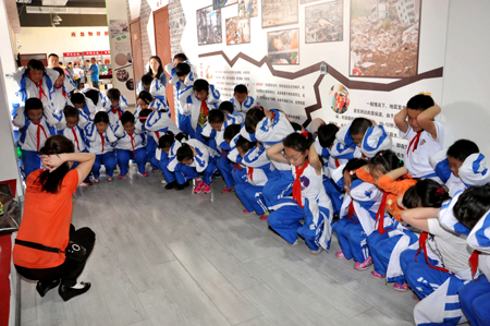 ���𑪼���