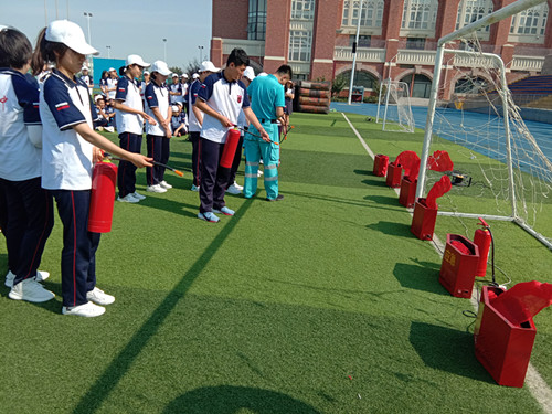 ����ģ�M���