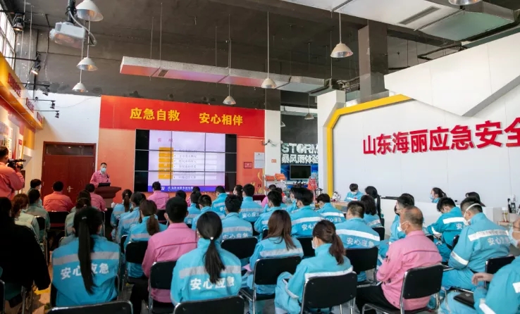 ���u����